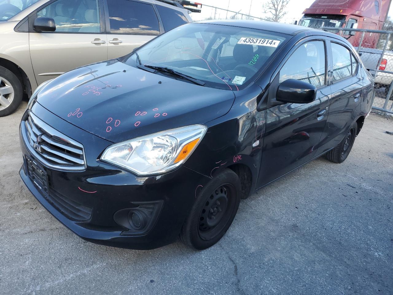 2018 Mitsubishi Mirage G4 Es vin: ML32F3FJ3JHF07735