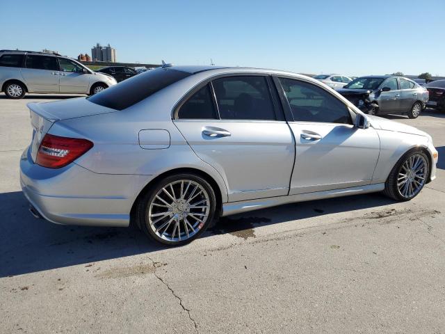 VIN WDDGF5HB9DA765701 2013 Mercedes-Benz C-Class, 350 no.3