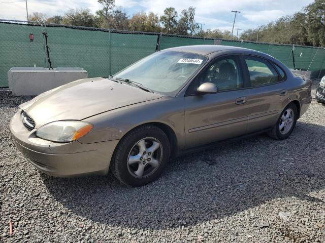 2002 Ford Taurus SE