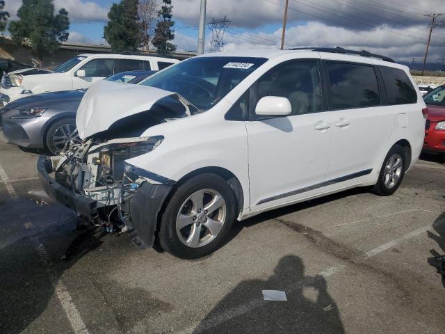 2013 Toyota Sienna LE