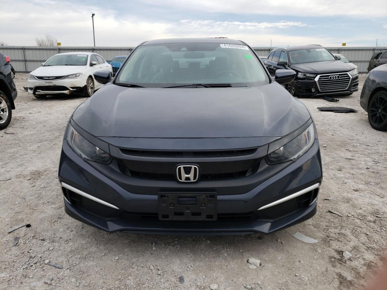 2HGFC2F63KH554299 2019 Honda Civic Lx