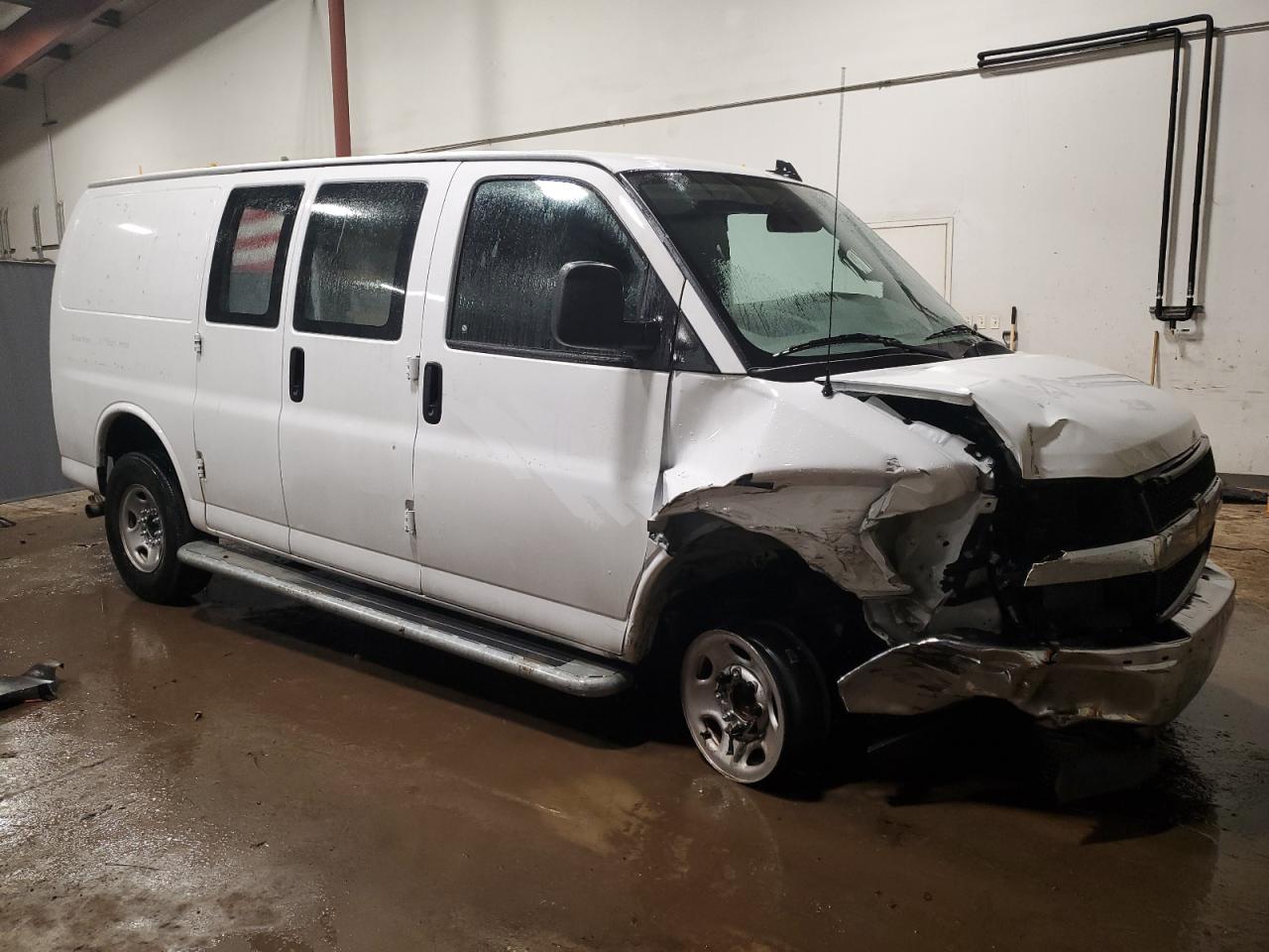 1GCWGAFP9N1171461 CHEVROLET EXPRESS 2022