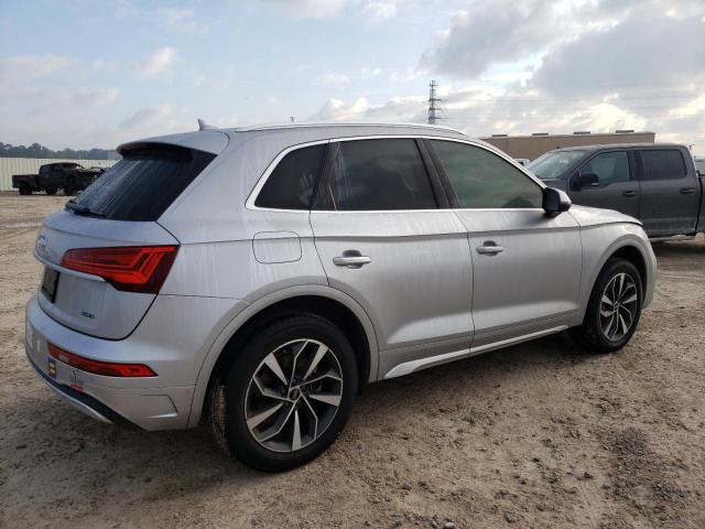 WA1BAAFY3M2102986 2021 AUDI Q5, photo no. 3