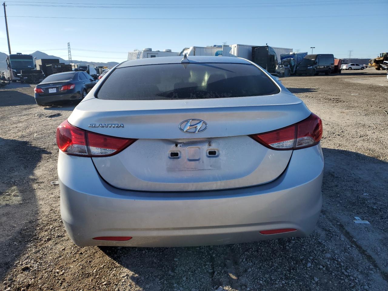 KMHDH4AE6DU851760 2013 Hyundai Elantra Gls