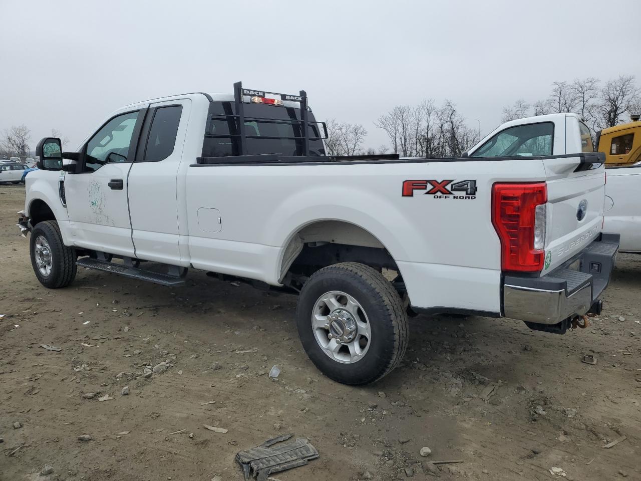 1FT7X2B61HED63610 FORD F250 2017