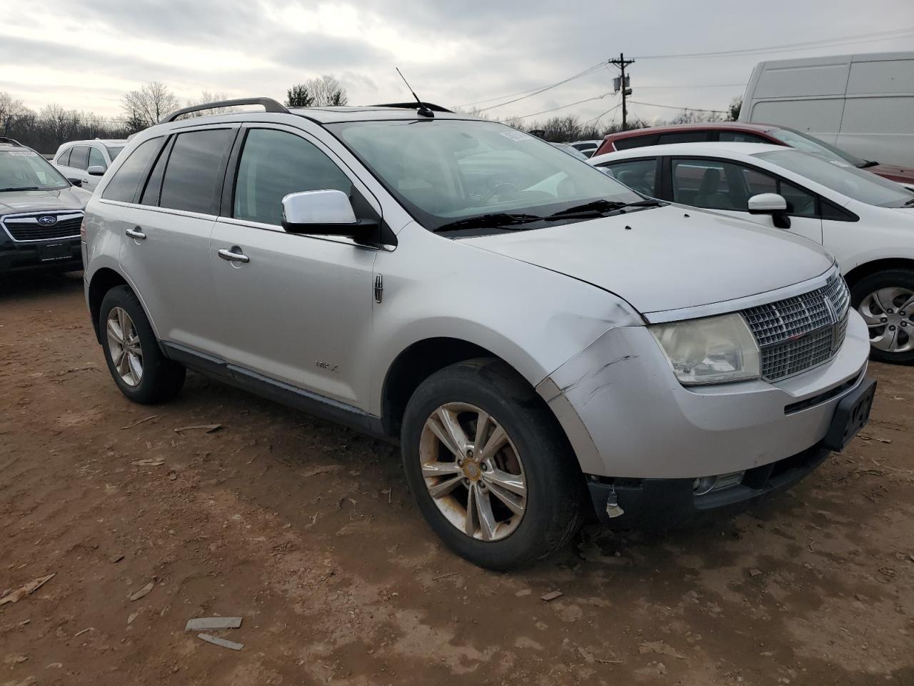 Lot #2404629130 2010 LINCOLN MKX