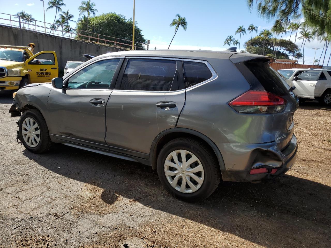 Lot #2601714552 2017 NISSAN ROGUE S