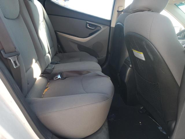 2015 HYUNDAI ELANTRA SE 5NPDH4AE5FH635559