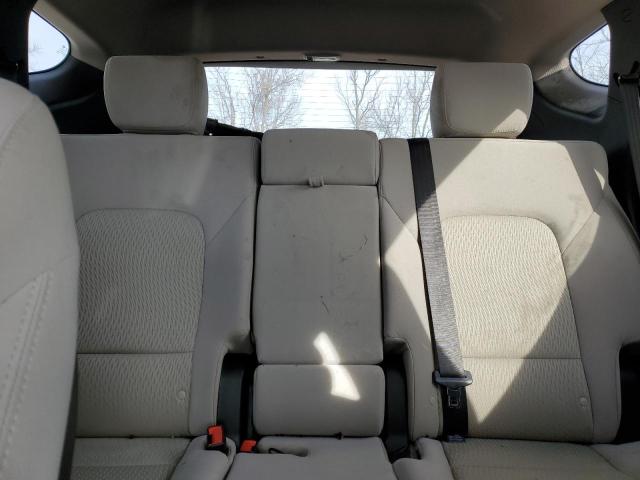 2018 HYUNDAI SANTA FE S 5XYZU3LB7JG566548