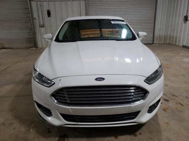  FORD FUSION 2016 Белый