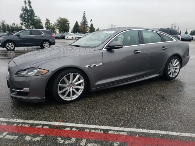 SAJWA1C79K8W19532 2019 Jaguar Xj R - Sport