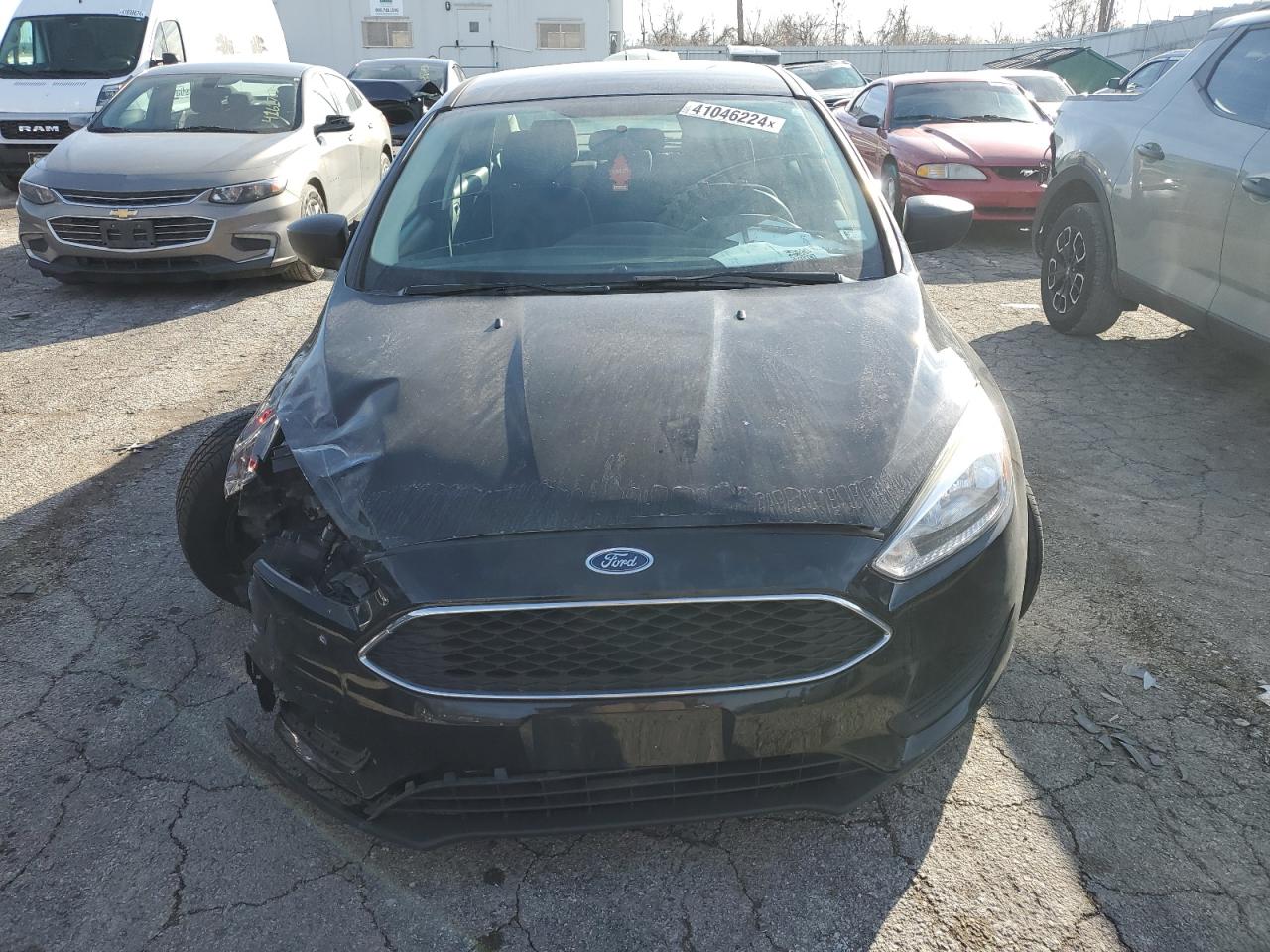 2017 Ford Focus S vin: 1FADP3E2XHL347795