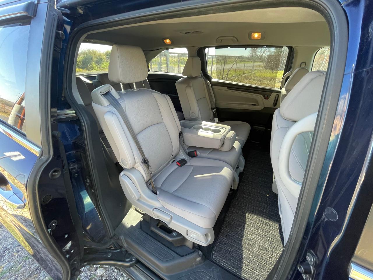 5fnrl6h51nb015441 5FNRL6H51NB015441 2022 Honda Odyssey Ex