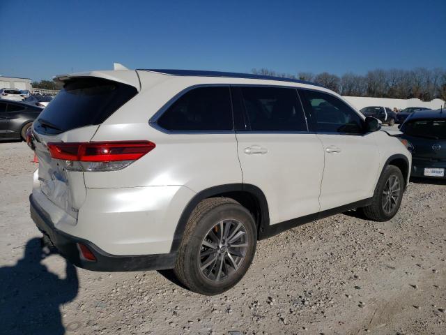 VIN 5TDKZRFH8KS320571 2019 Toyota Highlander, SE no.3