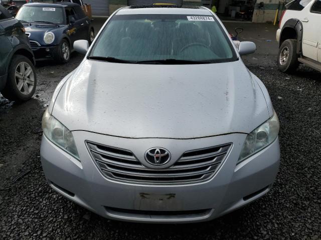 2009 Toyota Camry - Image 5
