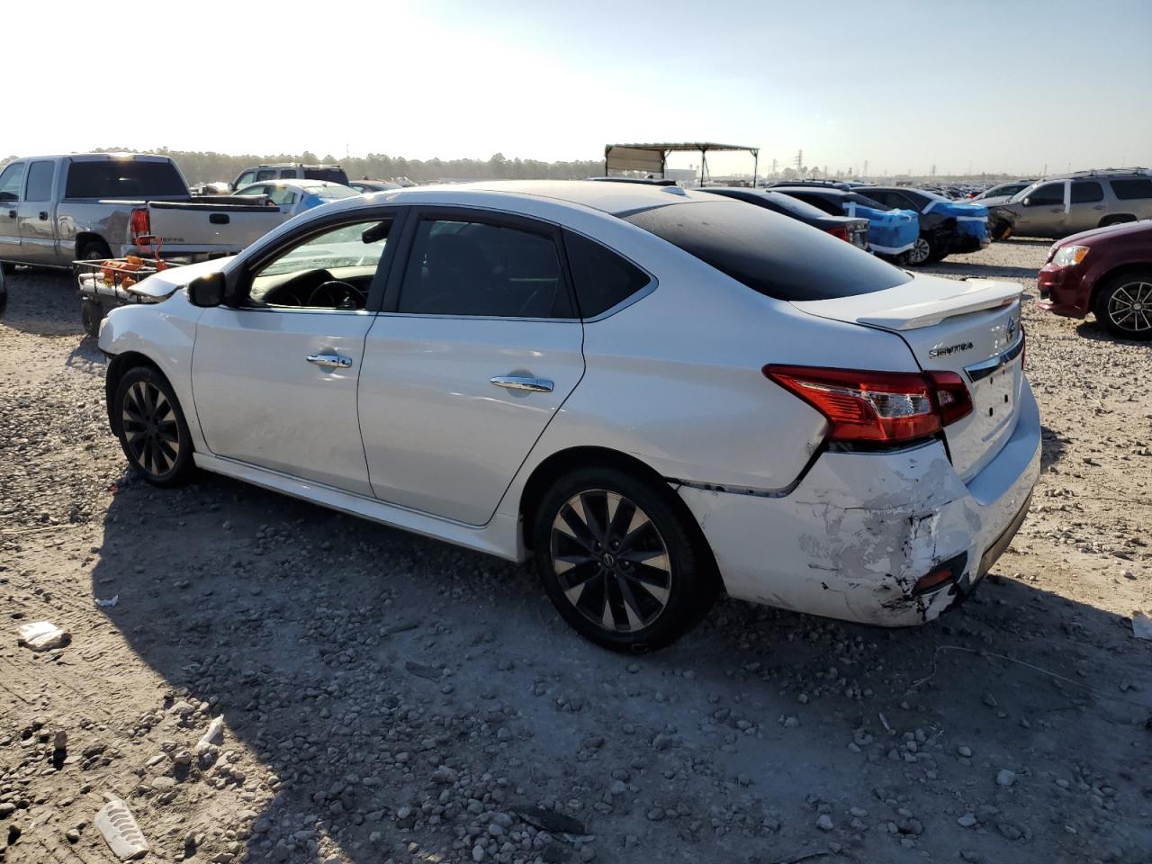 3N1AB7AP0HY335704 NISSAN SENTRA 2017