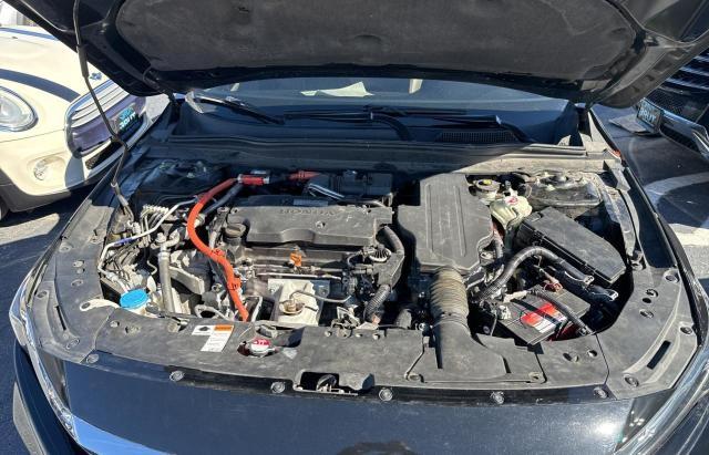 2018 HONDA ACCORD HYB 1HGCV3F52JA013235