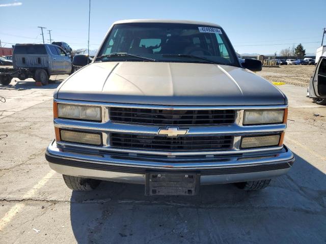 1999 Chevrolet Suburban C2500 VIN: 1GNGC26J2XJ474335 Lot: 42493014