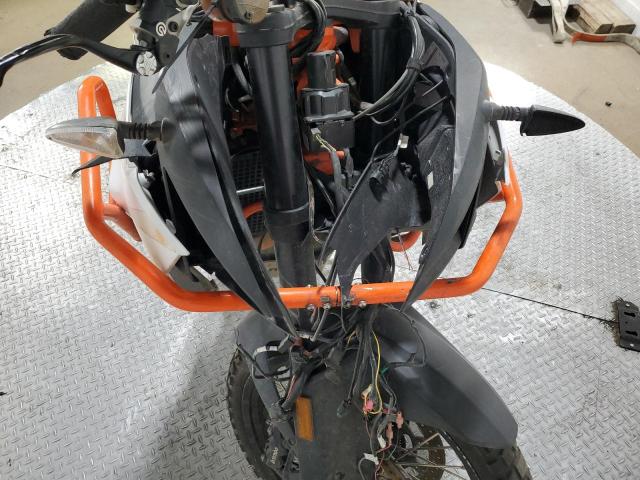 2018 KTM 1290 SUPER - VBKV59405JM990366