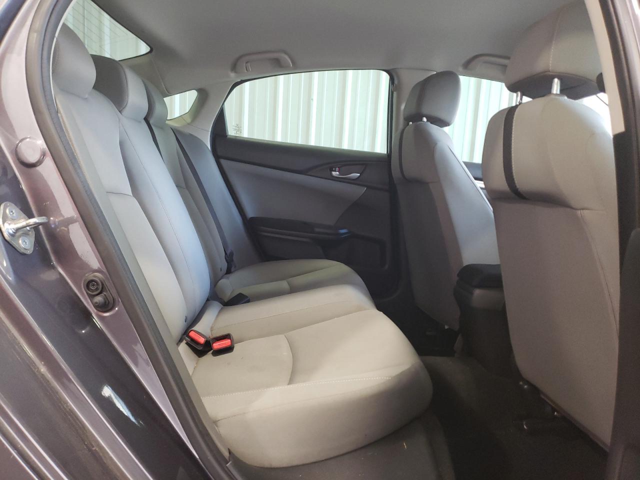 19XFC2F68KE006907 2019 Honda Civic Lx