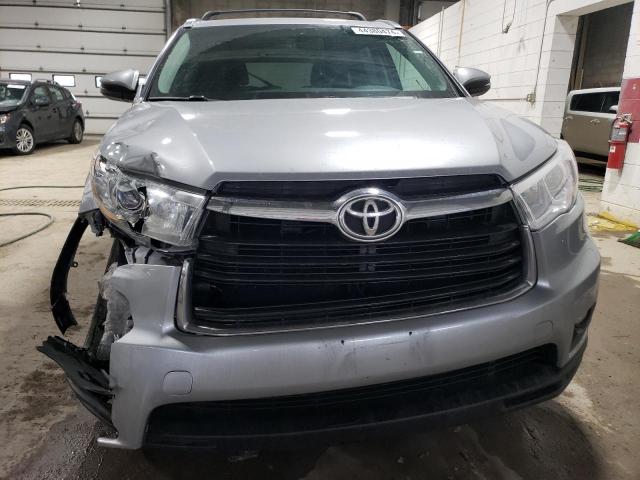 VIN 5TDJKRFH7FS220483 2015 Toyota Highlander, Xle no.5