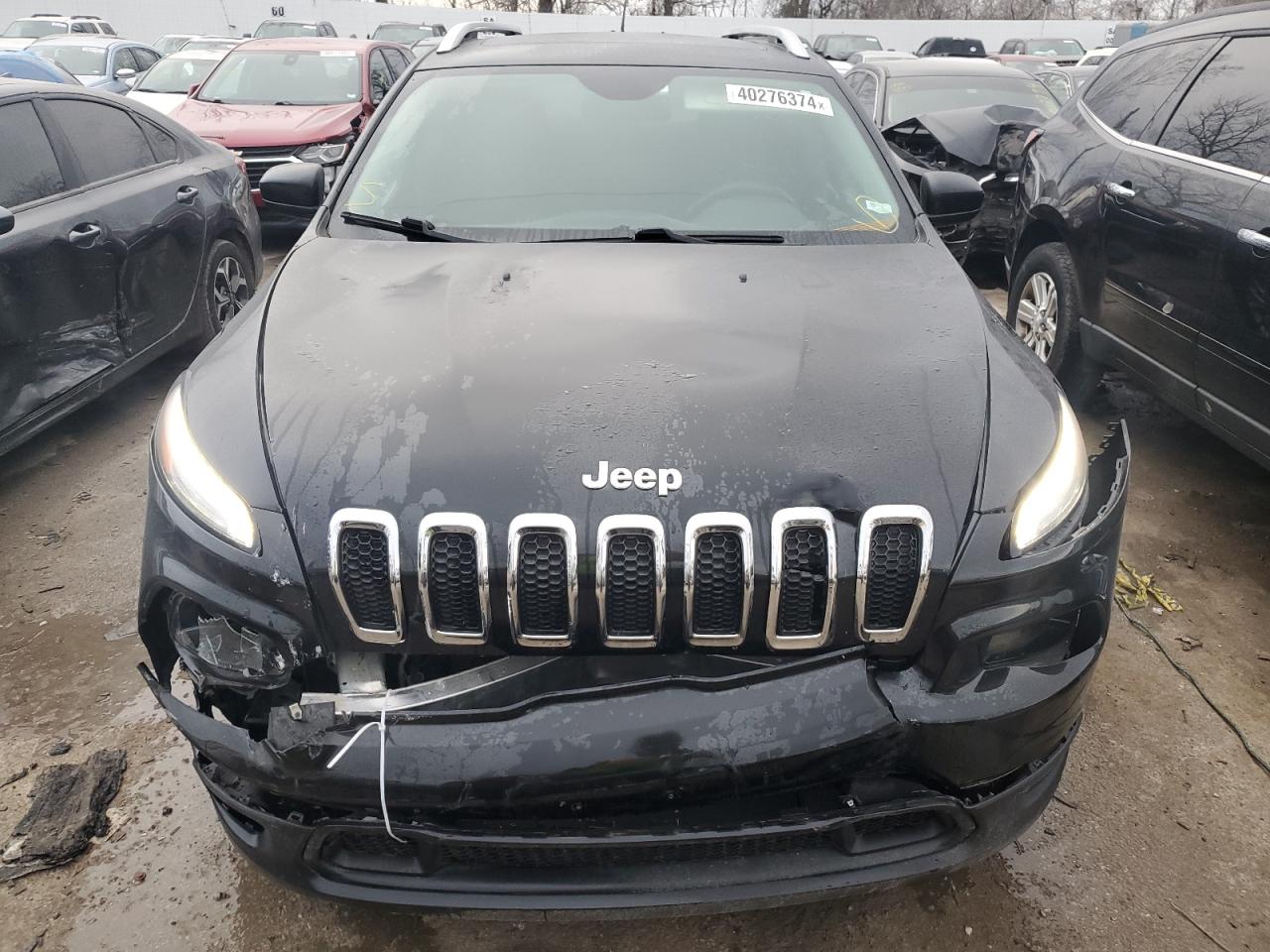 2015 Jeep Cherokee Latitude vin: 1C4PJMCS0FW606825