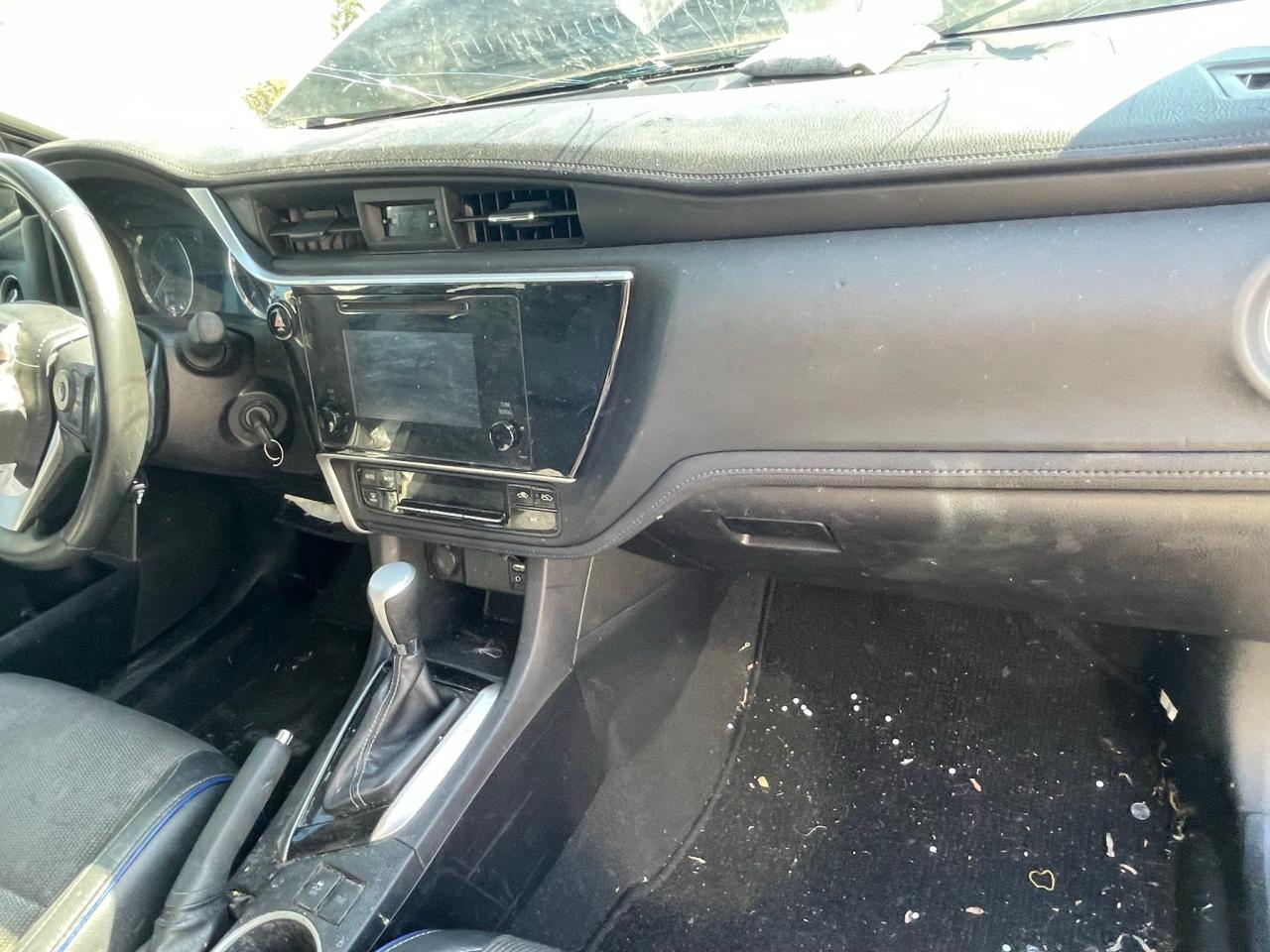 VIN: 2T1BURHE3KC129487 2019 TOYOTA COROLLA