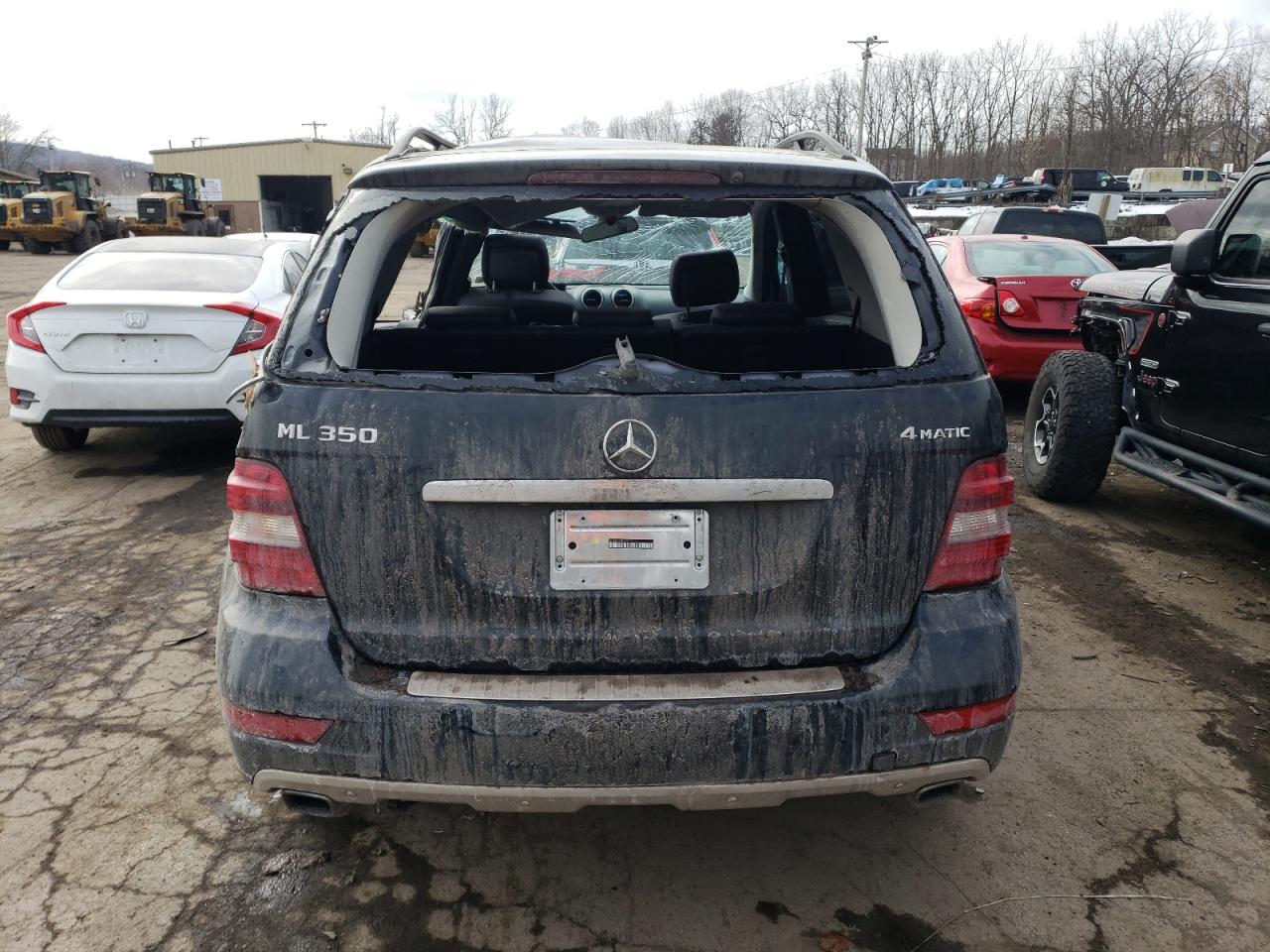 4JGBB8GB6AA573596 2010 Mercedes-Benz Ml 350 4Matic