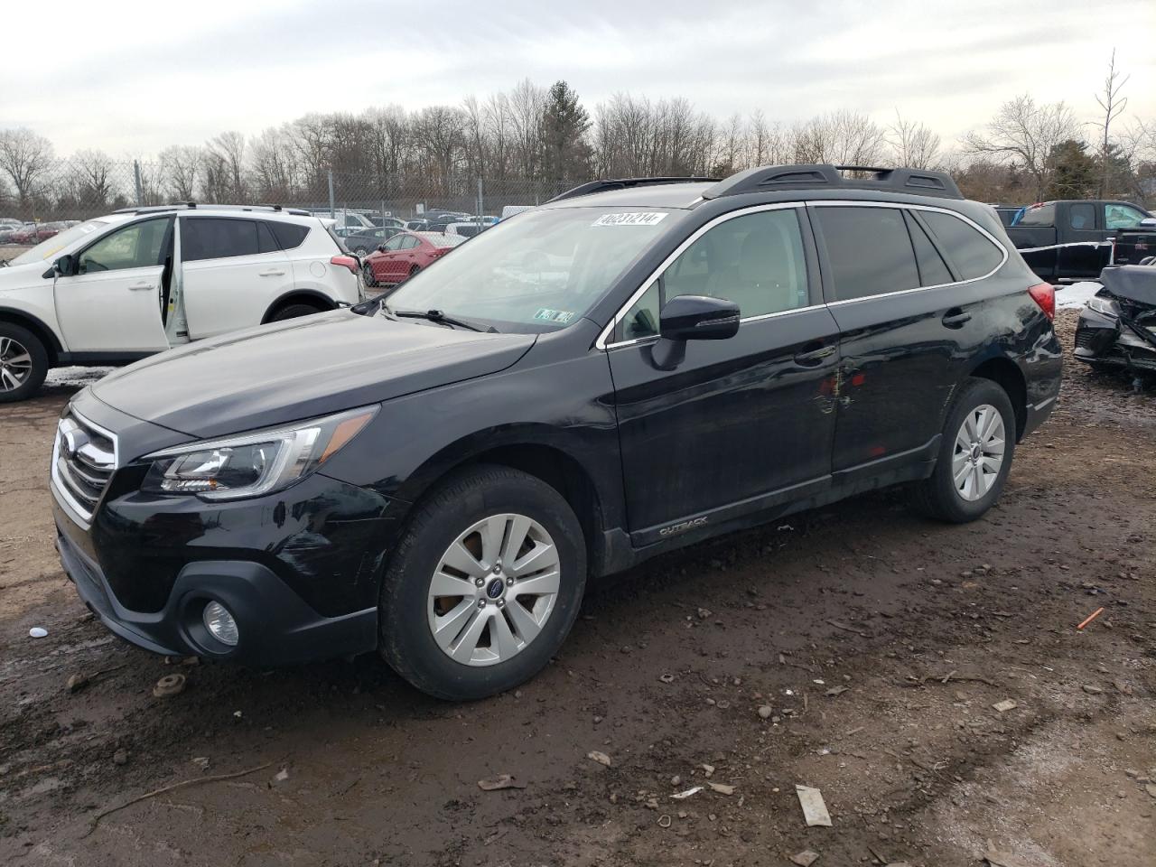 4S4BSAFC6K3330846 2019 Subaru Outback 2.5I Premium