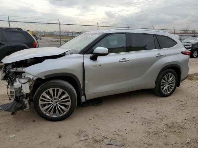 2021 Toyota Highlander Hybrid Platinum