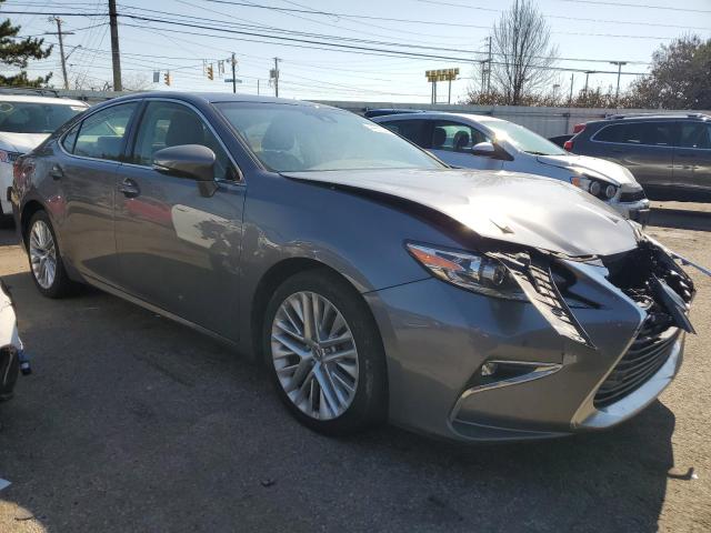 2016 Lexus ES - Image 4