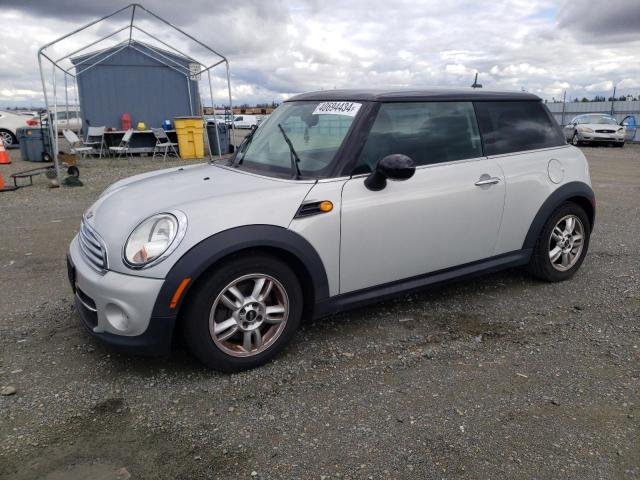 2013 Mini Cooper VIN: WMWSU3C5XDT547980 Lot: 40694434