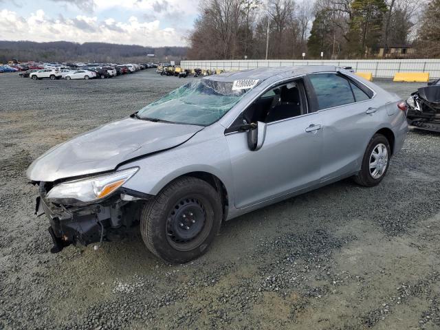 Lot #2494284384 2016 TOYOTA CAMRY LE salvage car