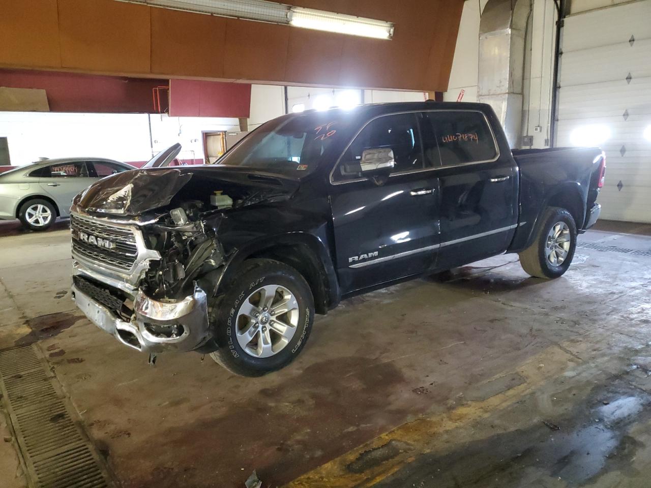 2020 Ram 1500 Limited vin: 1C6SRFHT8LN179421