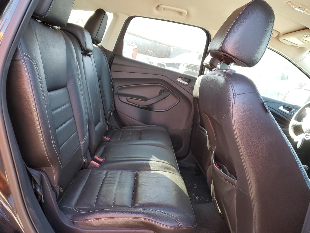 1FMCU0JX5EUC07783 2014 Ford Escape Titanium