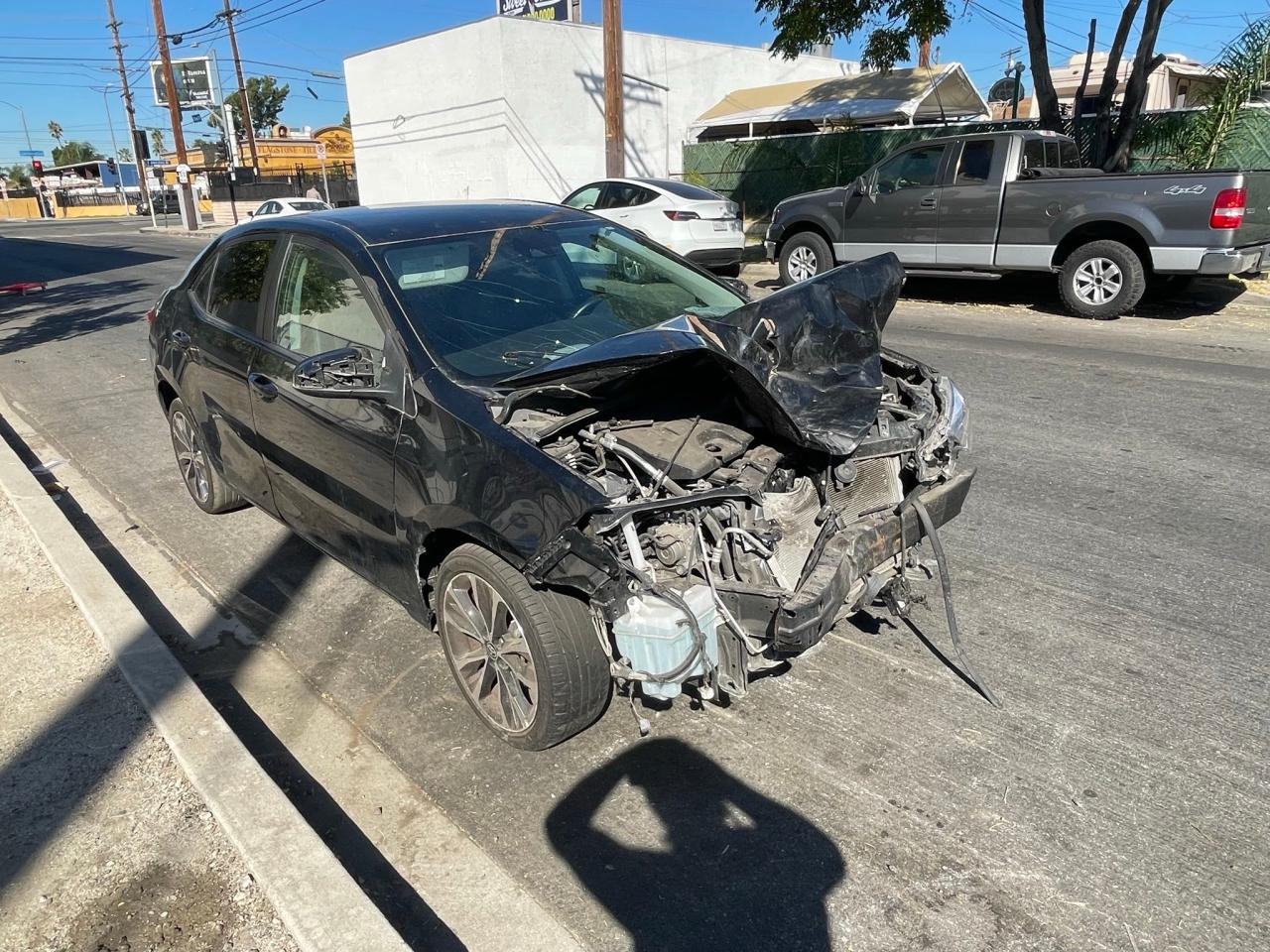 VIN: 2T1BURHE3KC129487 2019 TOYOTA COROLLA