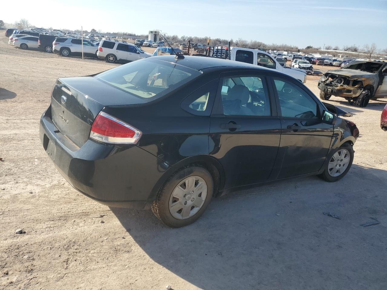 1FAHP34N68W244854 2008 Ford Focus S/Se