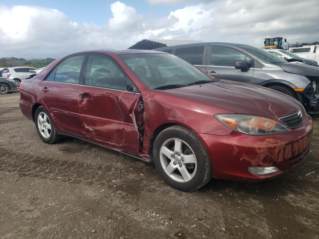 4T1BE32K84U298155 2004 Toyota Camry Le