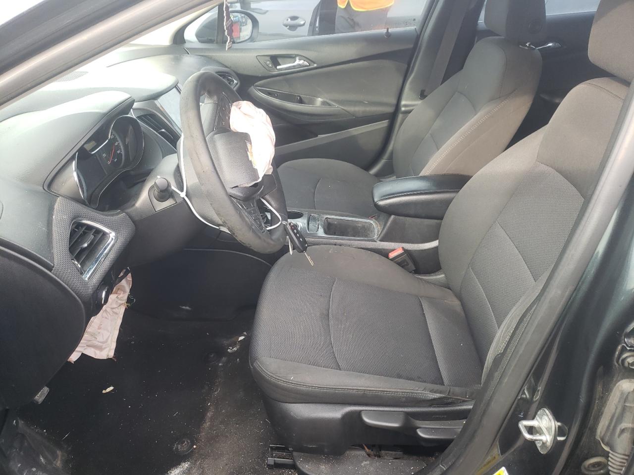 1G1BE5SM2H7216130 CHEVROLET CRUZE 2017