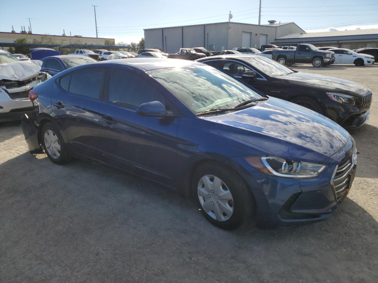 2017 Hyundai Elantra Se vin: 5NPD74LF7HH198319