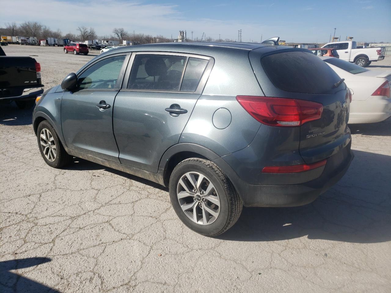 KNDPBCAC6F7691389 2015 Kia Sportage Lx