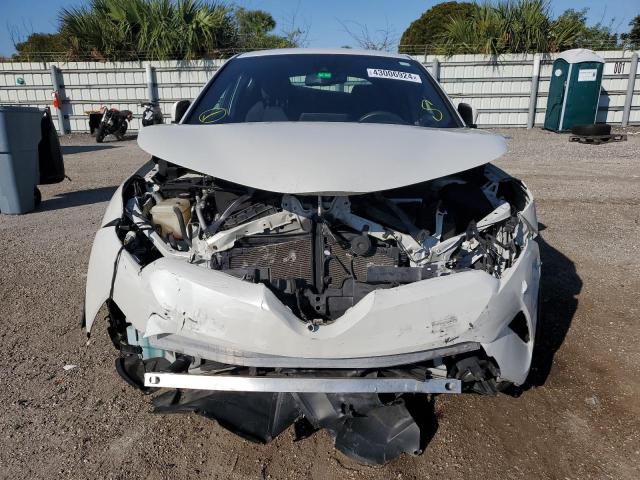 NMTKHMBX3JR048477 2018 TOYOTA C-HR-4