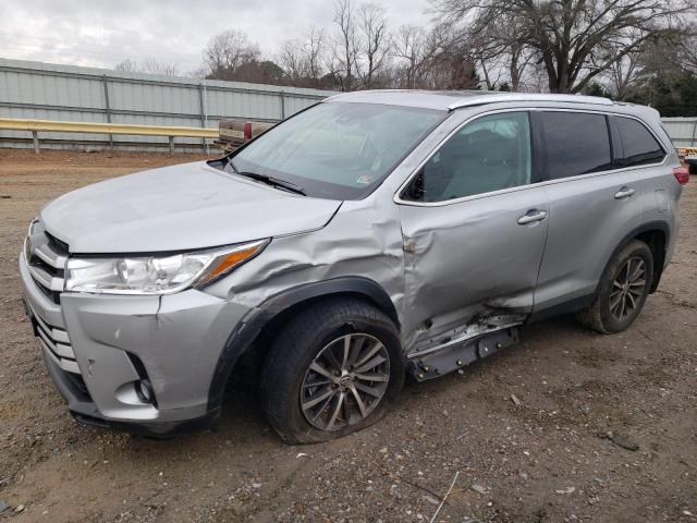 VIN 5TDJZRFH6KS613462 2019 Toyota Highlander, SE no.1