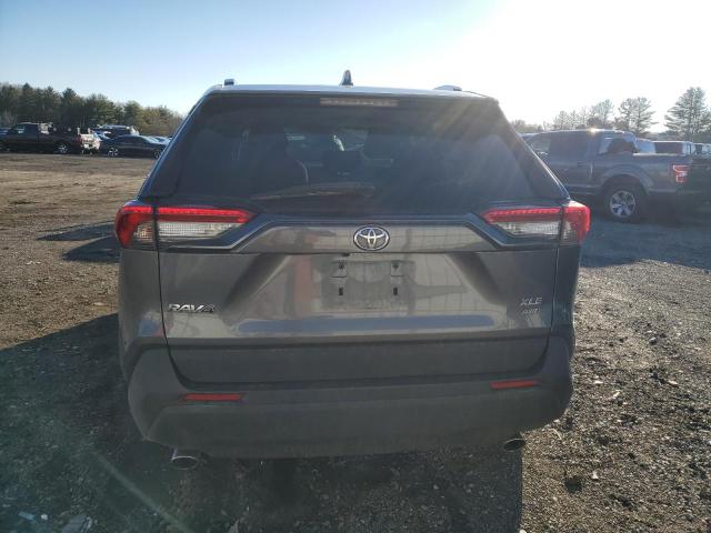 2021 TOYOTA RAV4 XLE 2T3P1RFV8MW156470