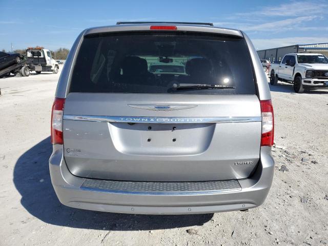 2015 CHRYSLER TOWN & COU 2C4RC1JG4FR714938