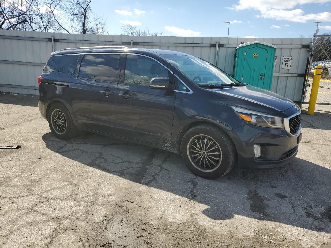 kndmc5c18f6032856 KNDMC5C18F6032856 2015 Kia Sedona Ex