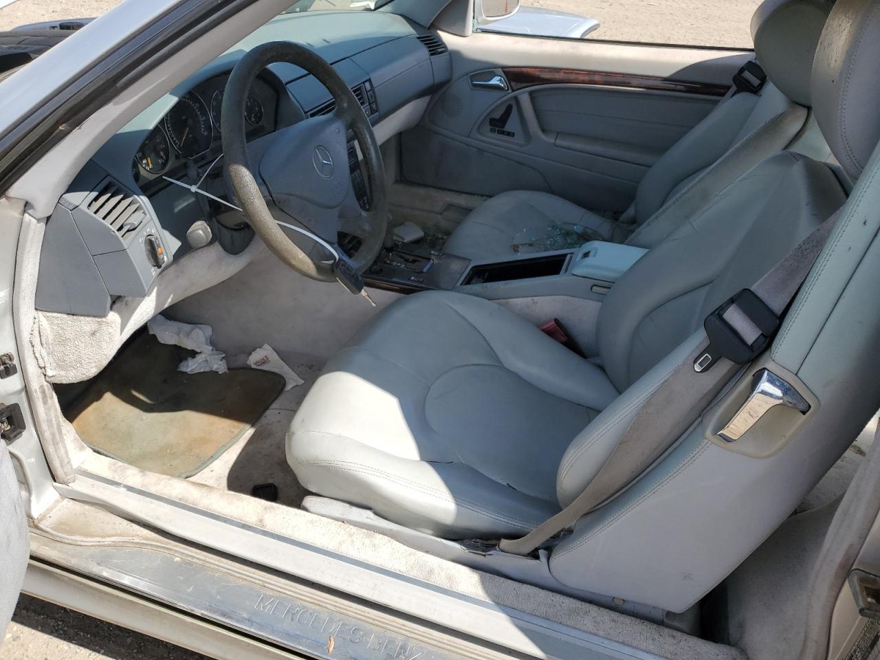 WDBFA68F4YF190878 2000 Mercedes-Benz Sl 500