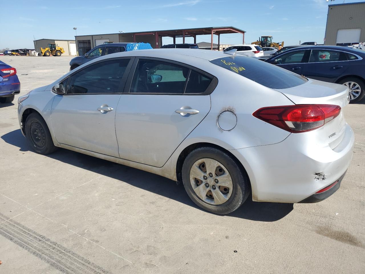 3kpfk4a77he089219 3KPFK4A77HE089219 2017 Kia Forte Lx