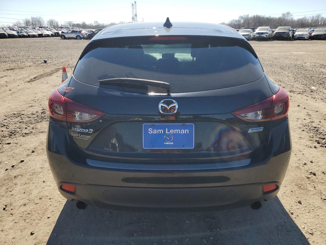 Lot #2878688091 2015 MAZDA 3 GRAND TO