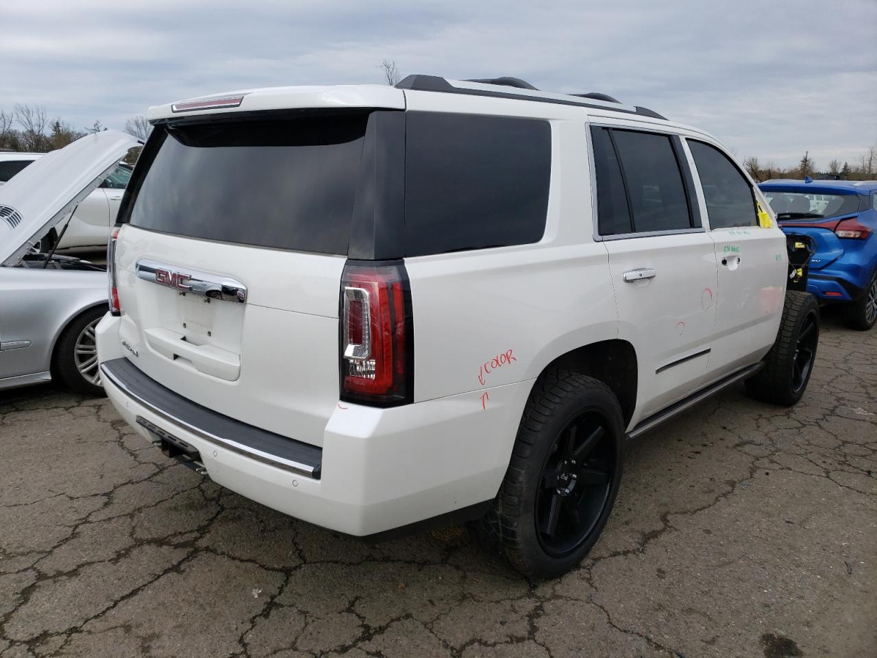 1GKS2CKJ4HR373774 2017 GMC Yukon Denali